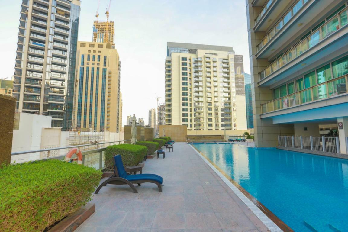 Apartamento Prime Retreats - Downtown Dubái Exterior foto